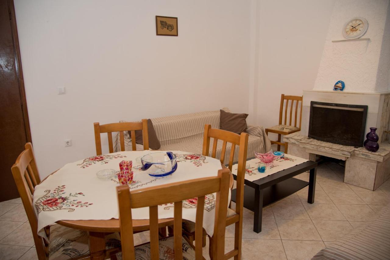 Sette Isole Countryside Apartment Atháni Kültér fotó