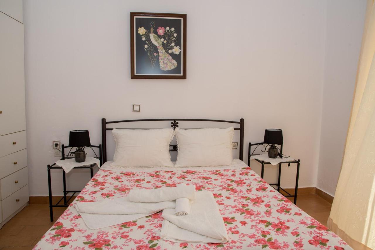 Sette Isole Countryside Apartment Atháni Kültér fotó